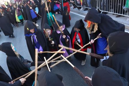 PUSTNI KARNEVAL PUSTOLETJE 88 FOTO LJUBO VUKELIČ